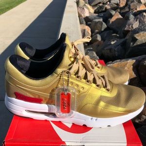 Nike Air Max Zero Metallic Gold